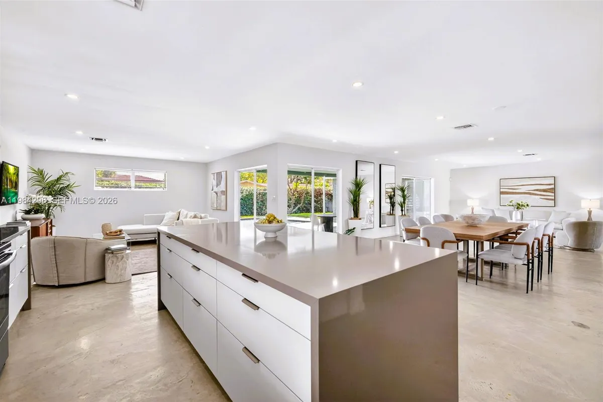 1119 N 46th Ter, Hollywood FL 33021