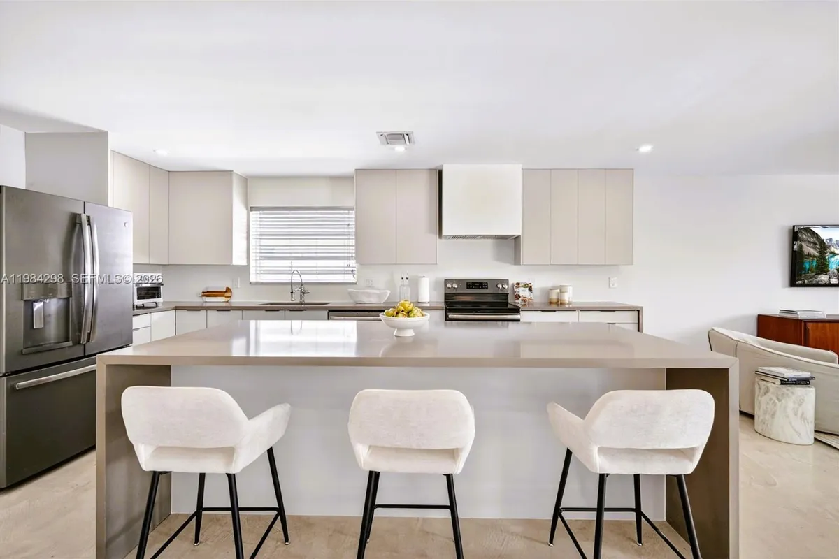 1119 N 46th Ter, Hollywood FL 33021