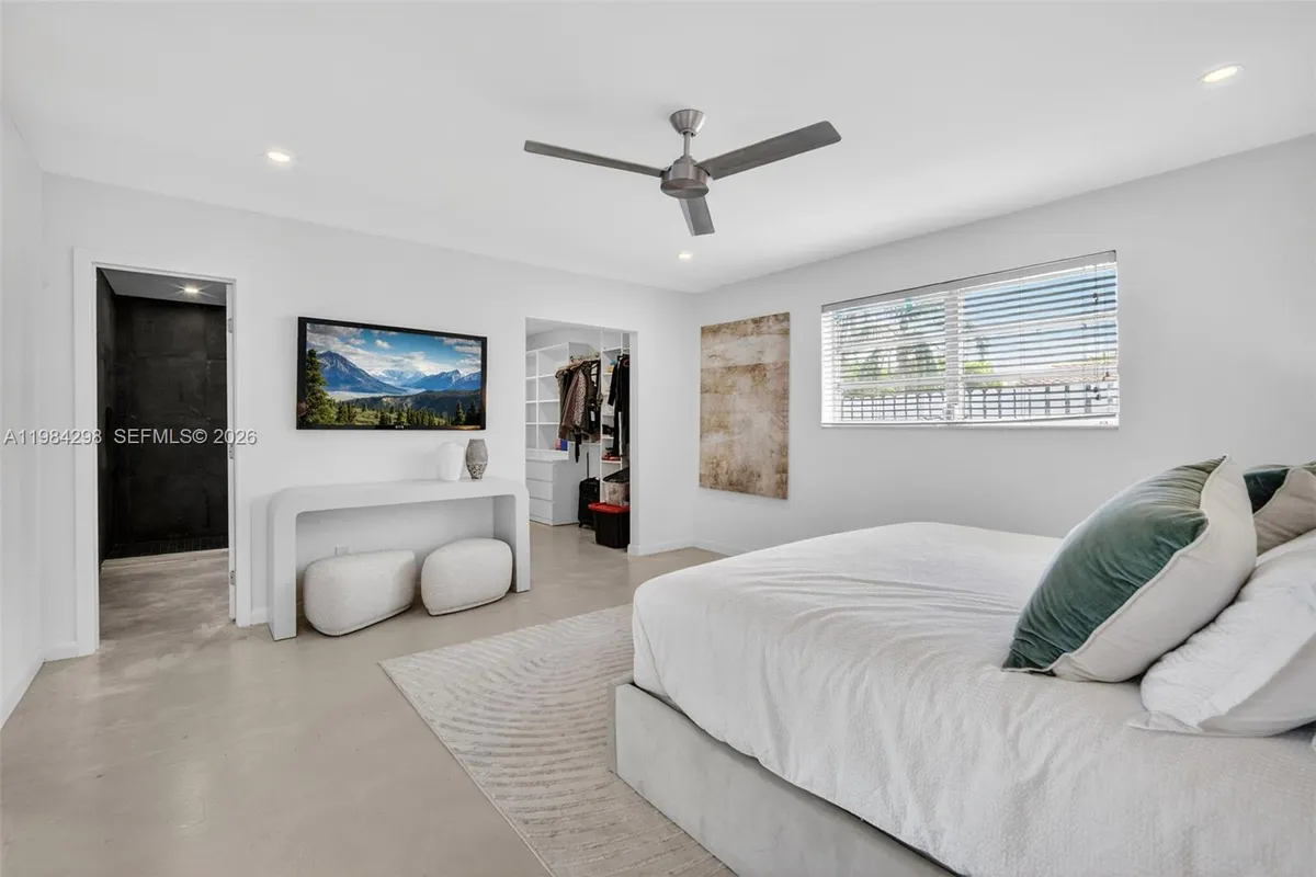 1119 N 46th Ter, Hollywood FL 33021