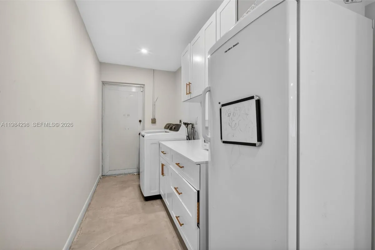 1119 N 46th Ter, Hollywood FL 33021