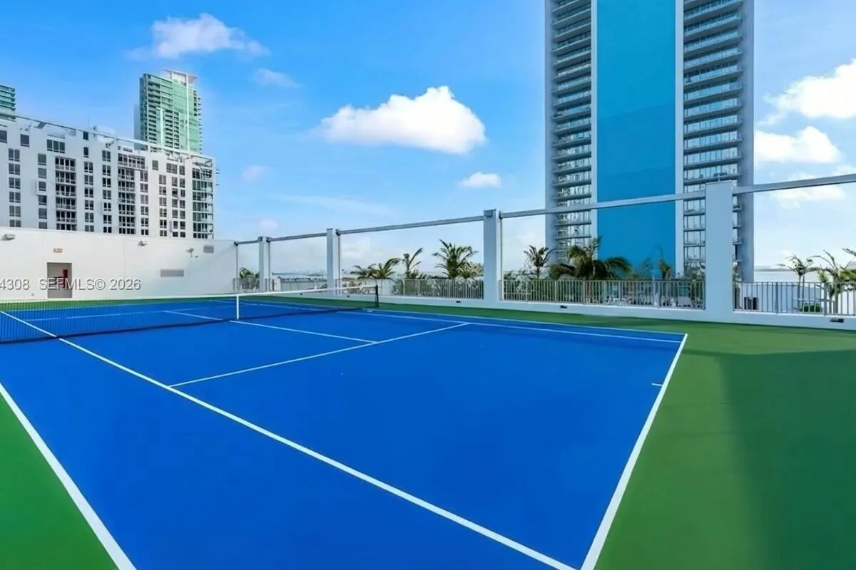 700 NE 26th Ter # 5006, Miami FL 33137