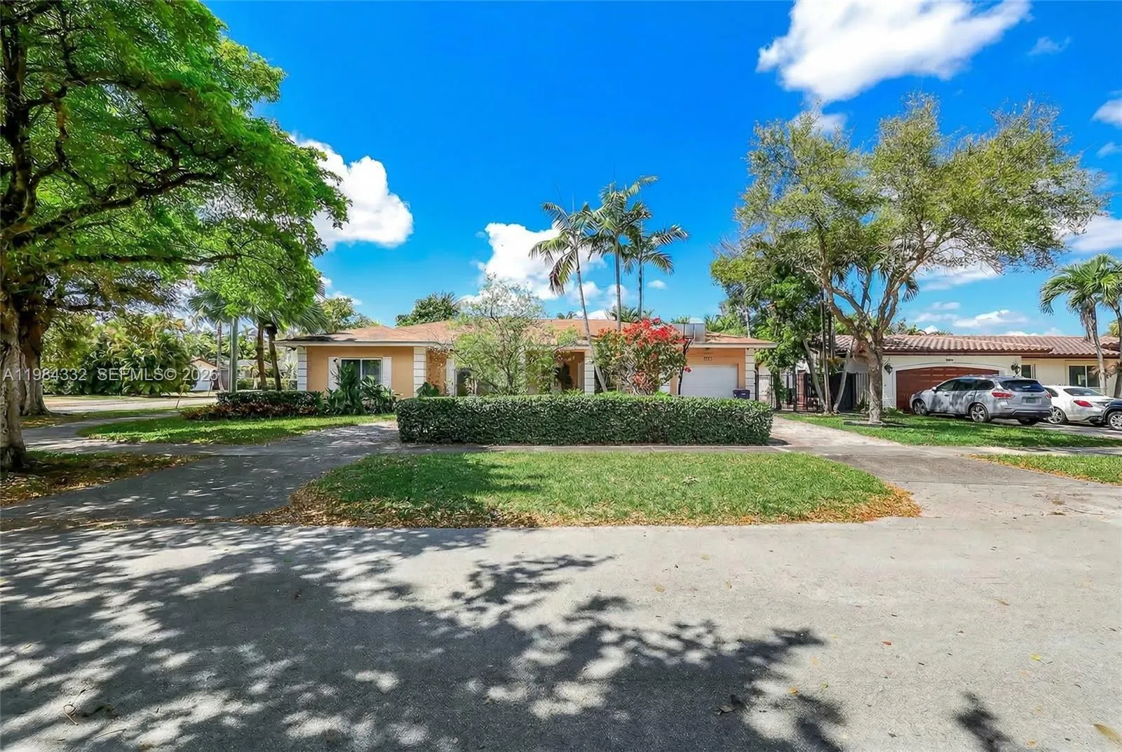 1800 Miami Springs Ave, Miami Springs FL 33166