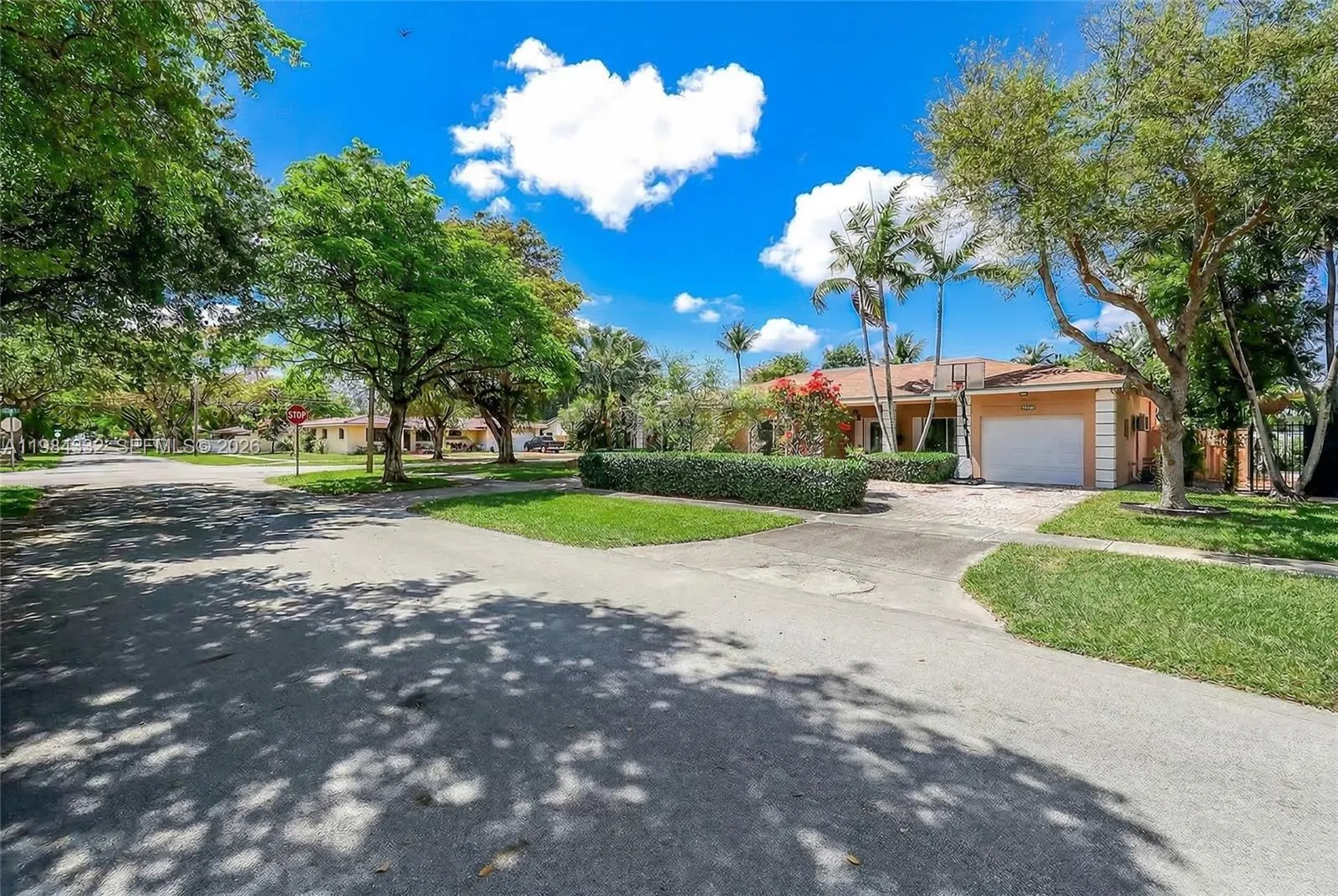 1800 Miami Springs Ave, Miami Springs FL 33166