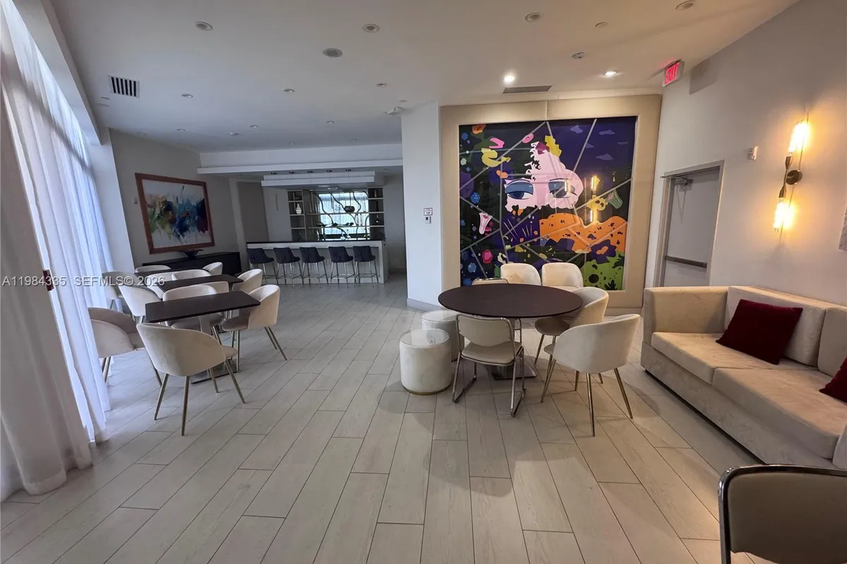 3610 Yacht Club Dr # 1002, Aventura FL 33180