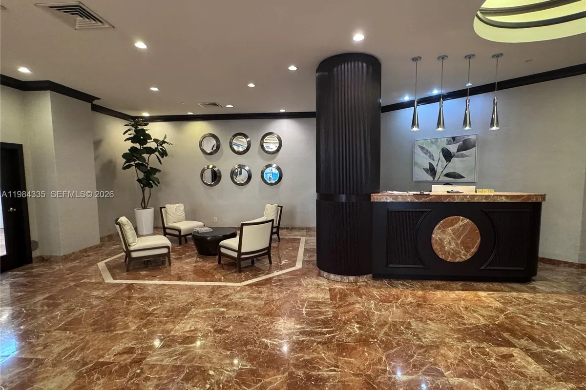 3610 Yacht Club Dr # 1002, Aventura FL 33180