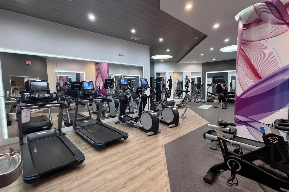 3610 Yacht Club Dr # 1002, Aventura FL 33180