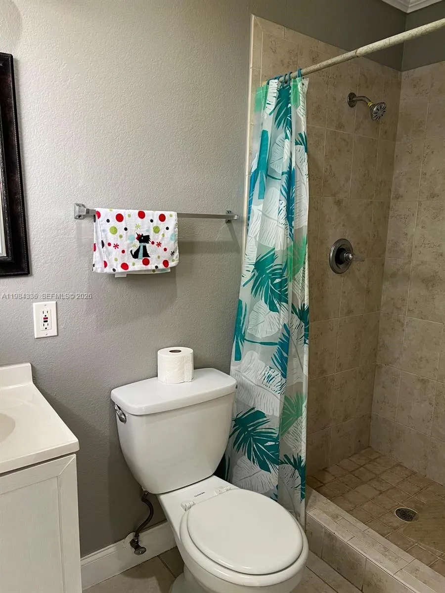 12135 SW 182nd Ter # 12135, Miami FL 33177