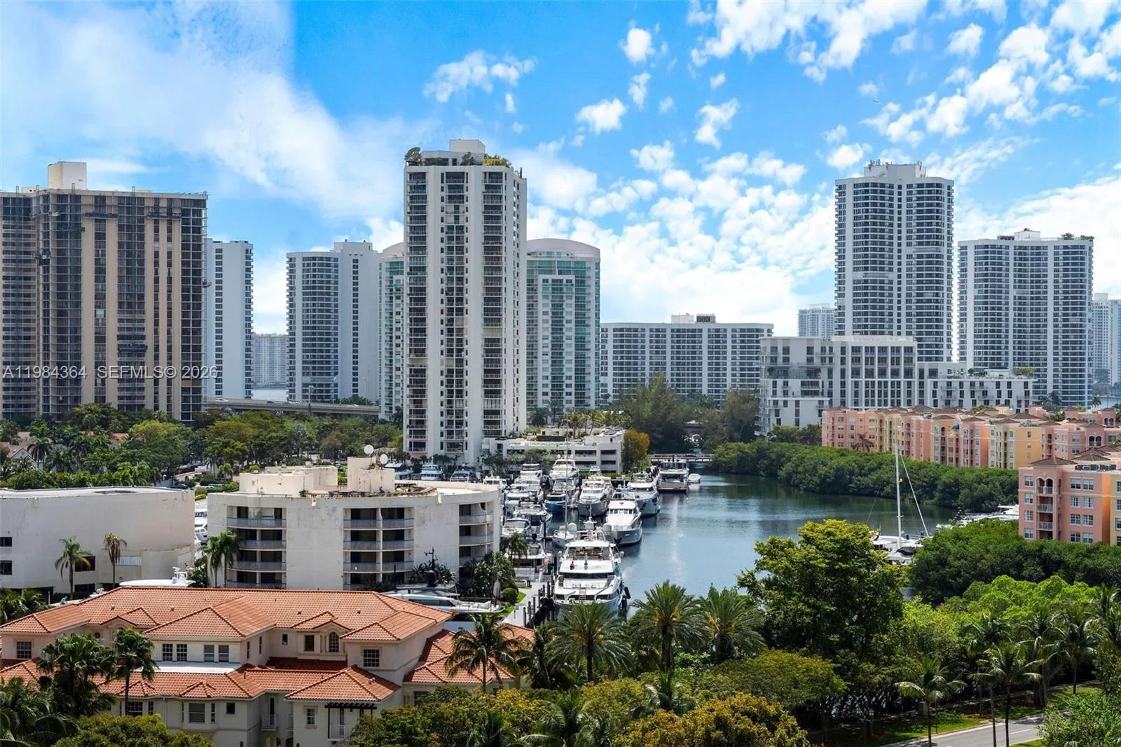 20000 E Country Club Dr # 1109, Aventura FL 33180