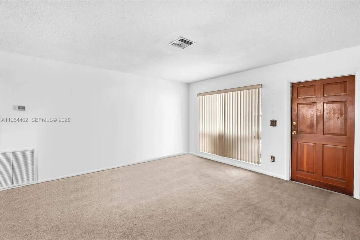 410 SW 71st Ave, Pembroke Pines FL 33023