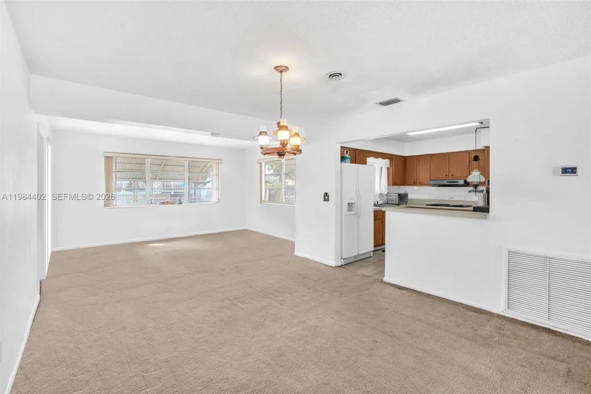 410 SW 71st Ave, Pembroke Pines FL 33023