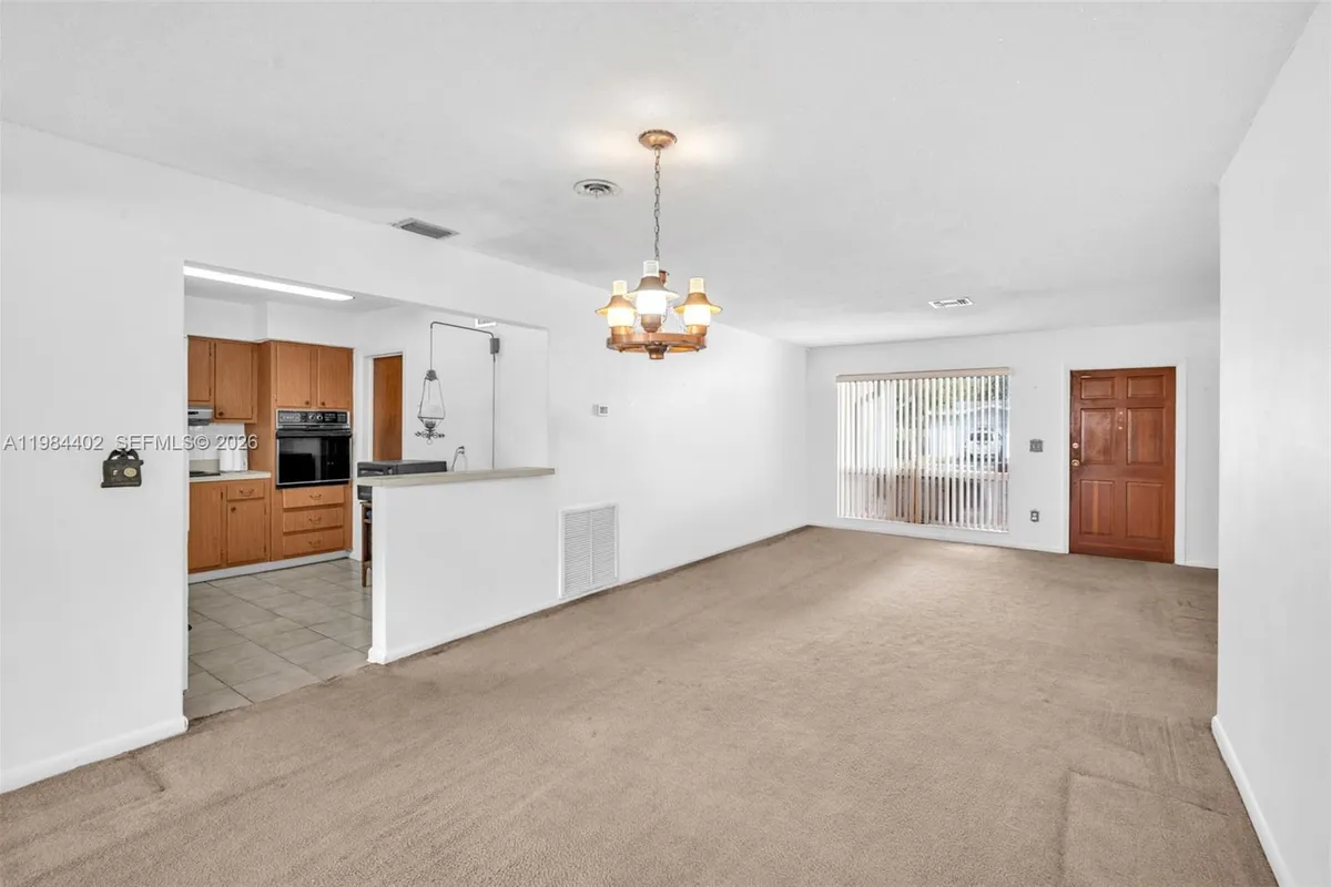 410 SW 71st Ave, Pembroke Pines FL 33023