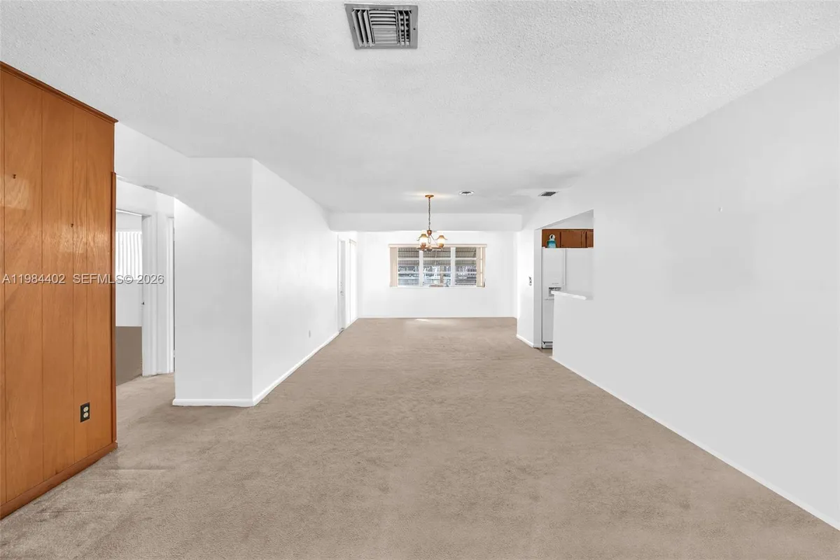 410 SW 71st Ave, Pembroke Pines FL 33023