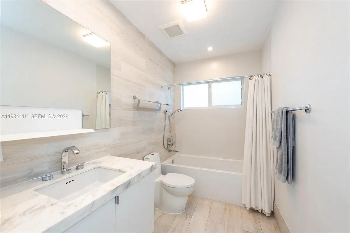 829 Malaga Ave, Coral Gables FL 33134