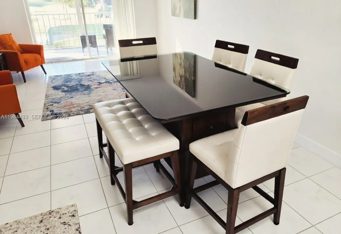 8900 Washington Blvd # 415, Pembroke Pines FL 33025