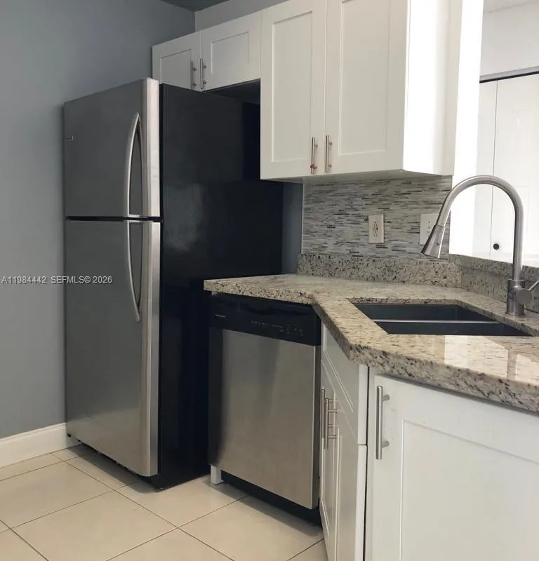 9999 Summerbreeze Dr # 218, Sunrise FL 33322