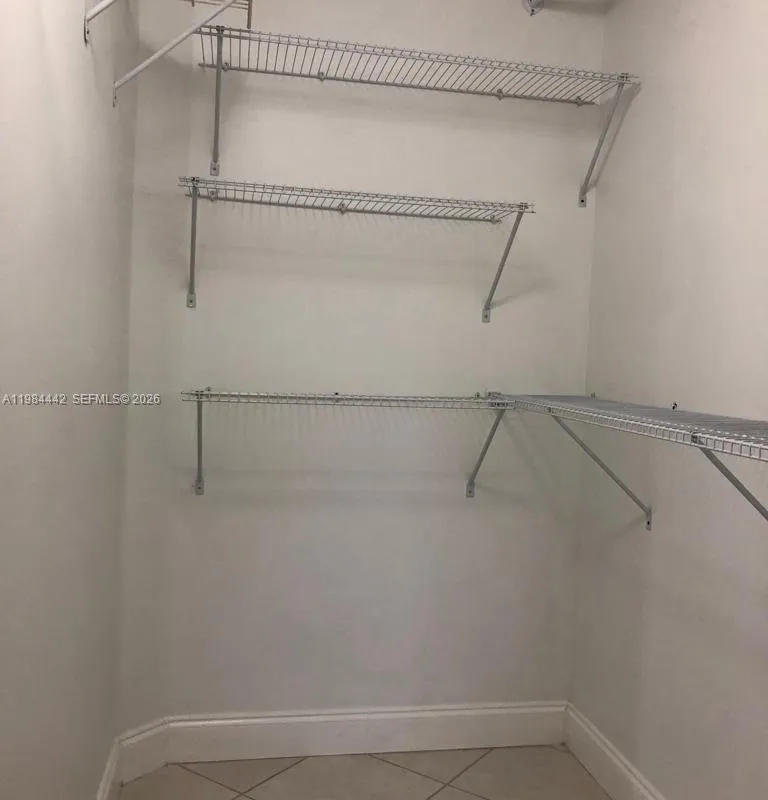 9999 Summerbreeze Dr # 218, Sunrise FL 33322