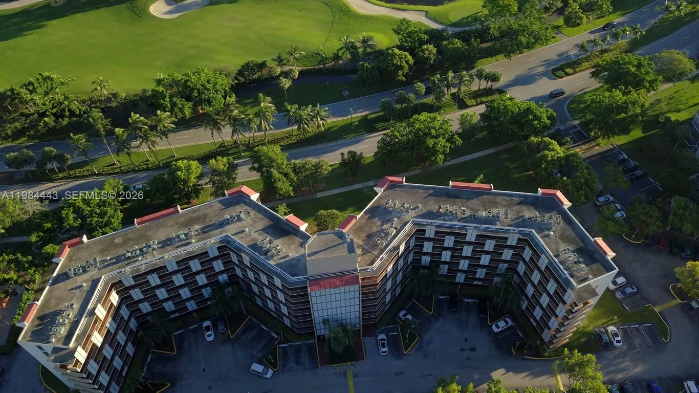 3301 N Country Club Dr # 804, Aventura FL 33180