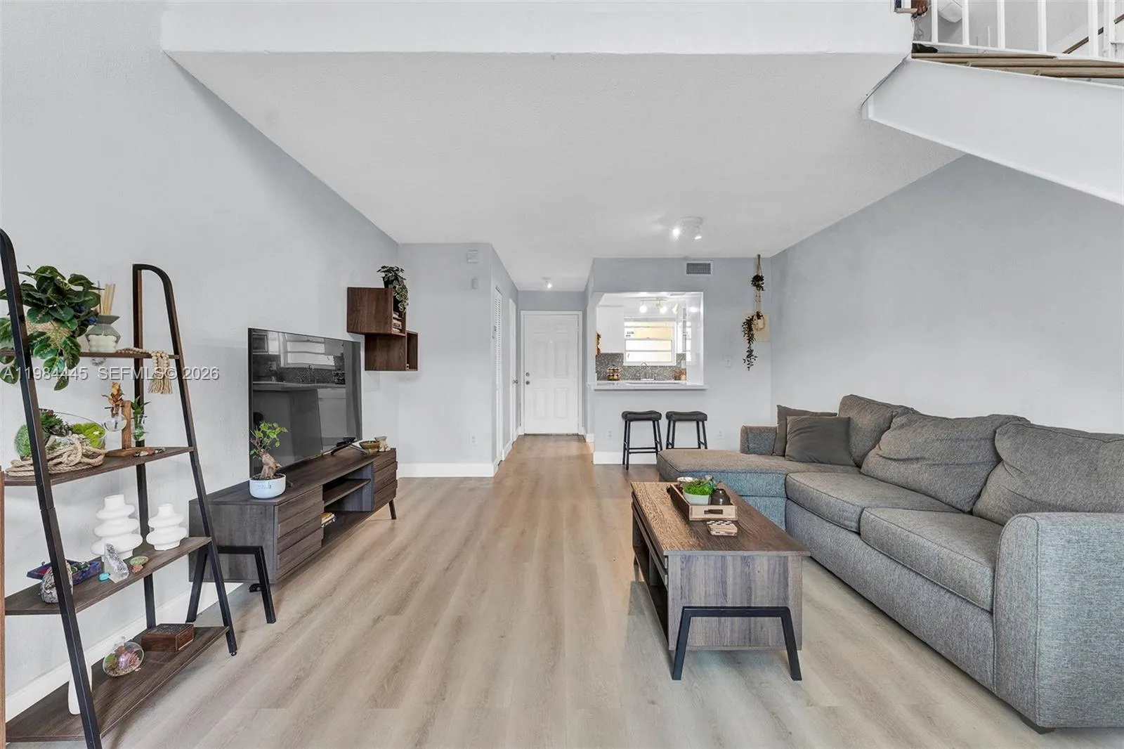 8600 SW 109th Ave # 207, Miami FL 33173