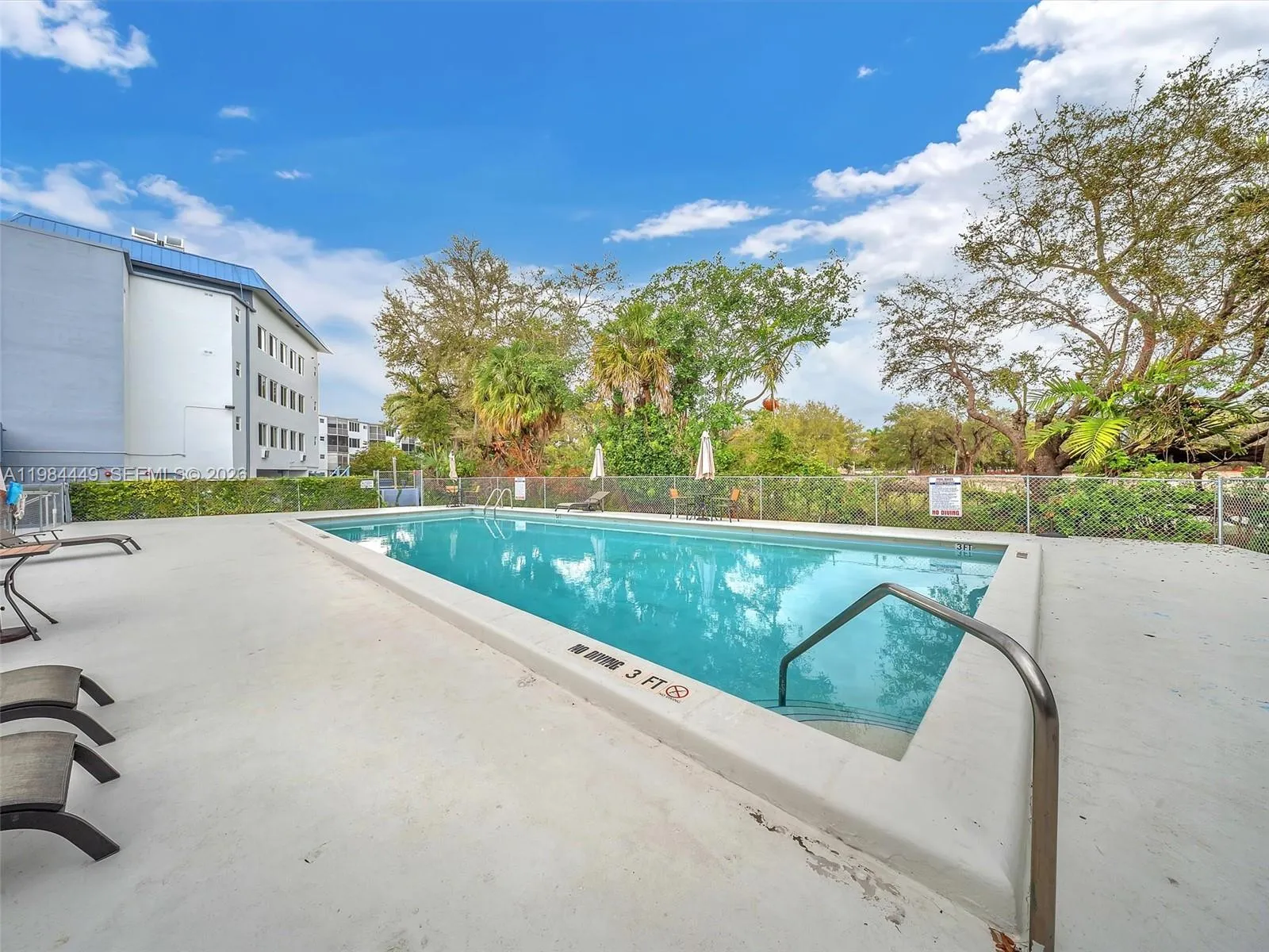 1101 NE 191st St # 307, Miami FL 33179