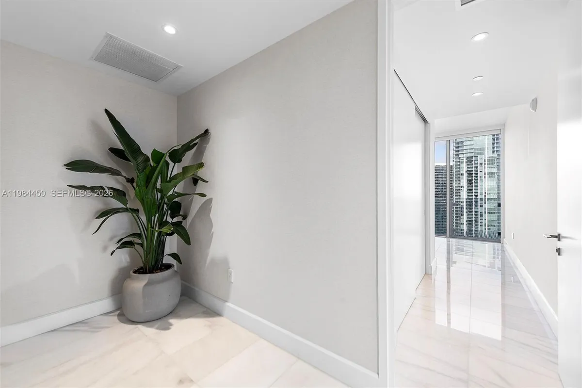 700 NE 26th Ter # 3401, Miami FL 33137