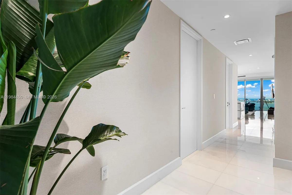 700 NE 26th Ter # 3401, Miami FL 33137