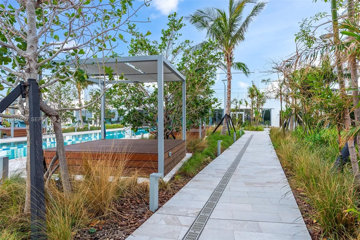 700 NE 26th Ter # 3401, Miami FL 33137