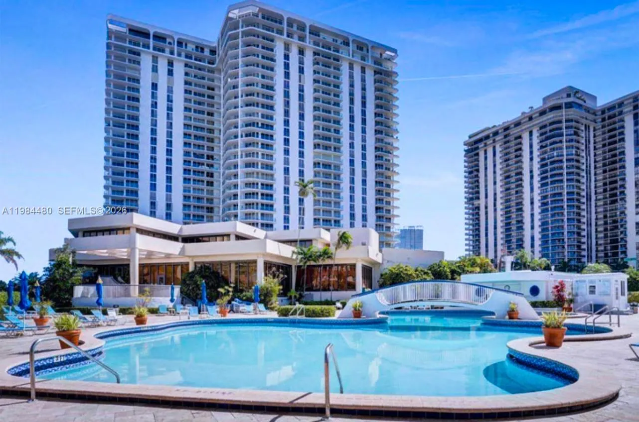 19707 Turnberry Way # 5A, Aventura FL 33180