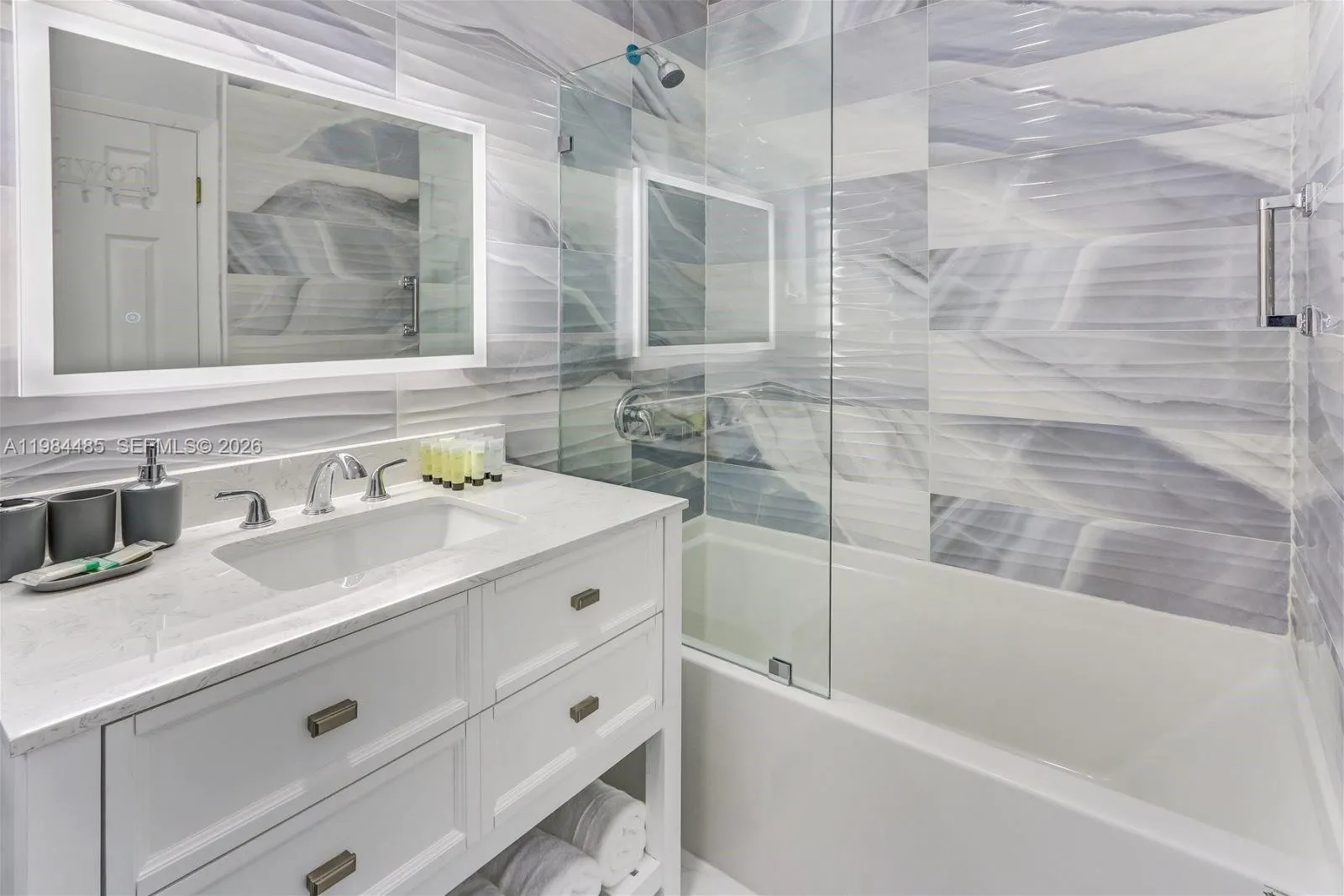 980 W 45th Pl Whole House, Hialeah FL 33012