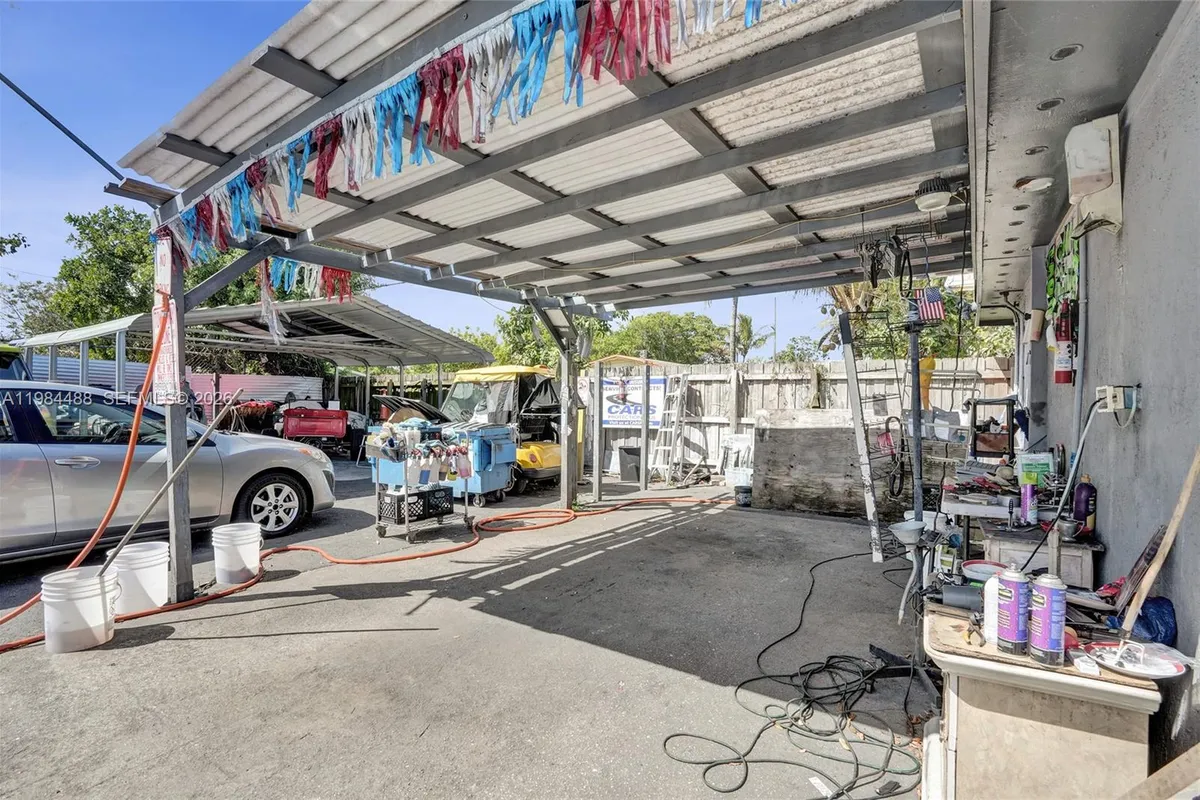 345 COPANS RD, Pompano Beach FL 33064