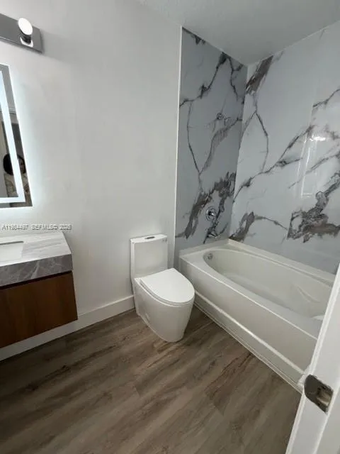 11601 NW 89th St # 202, Doral FL 33178