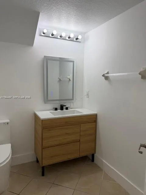 11601 NW 89th St # 202, Doral FL 33178