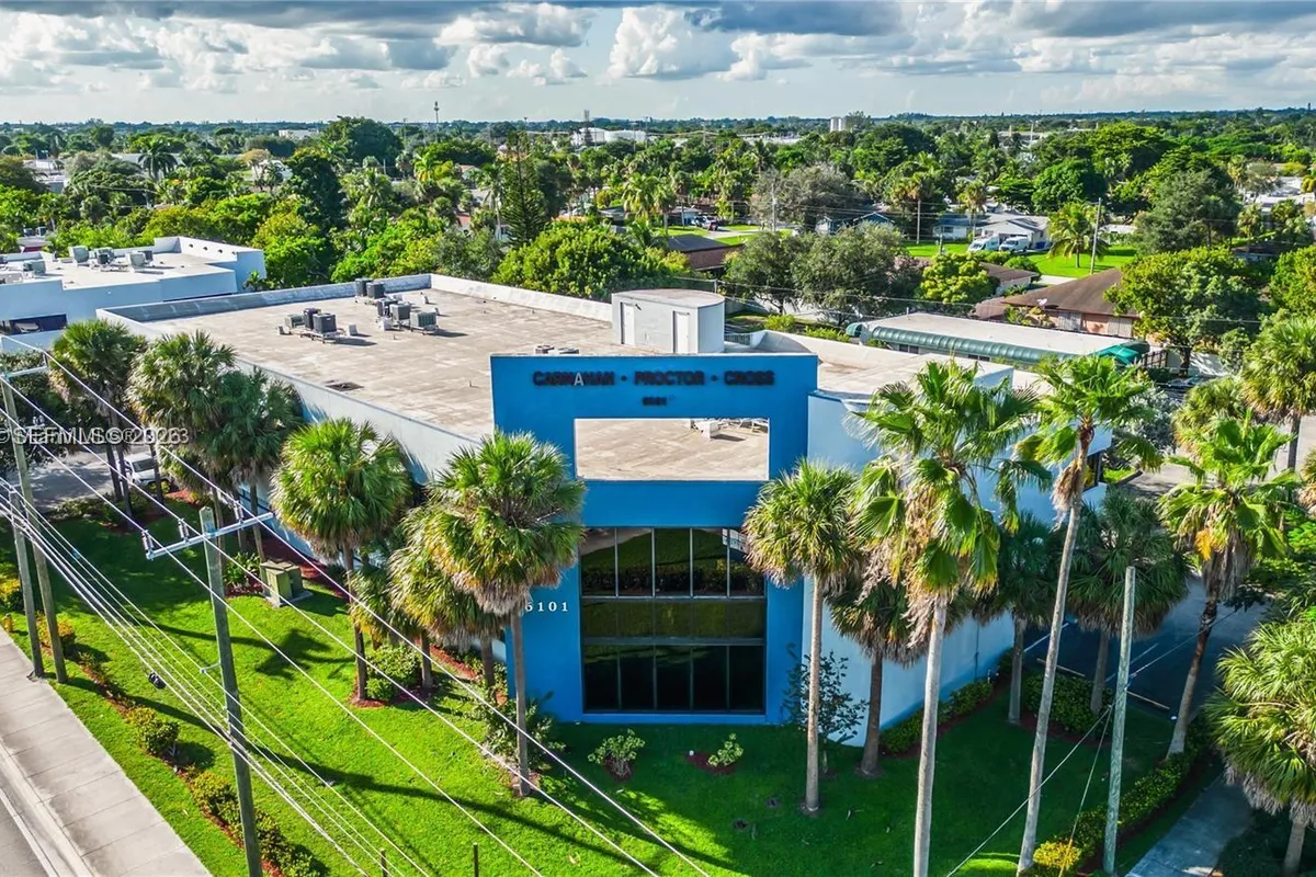 6101 W Atlantic Blvd # 102, Margate FL 33063