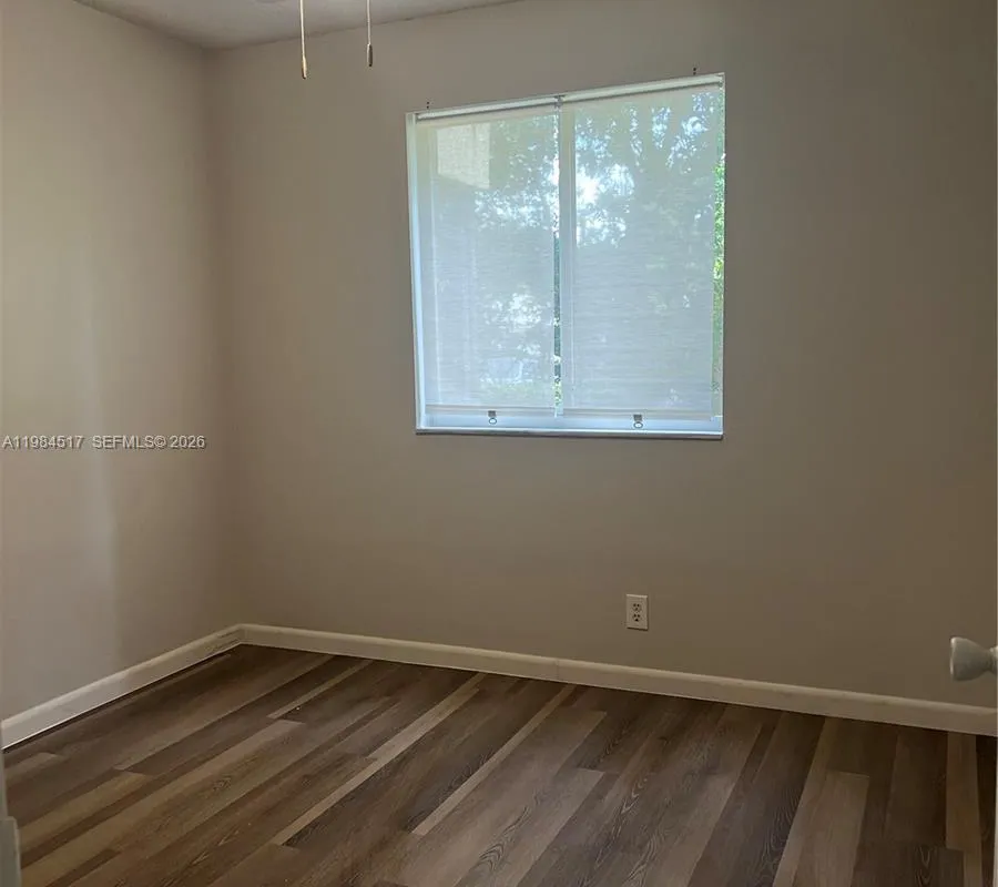 3001 N Oakland Forest Dr # 104, Oakland Park FL 33309