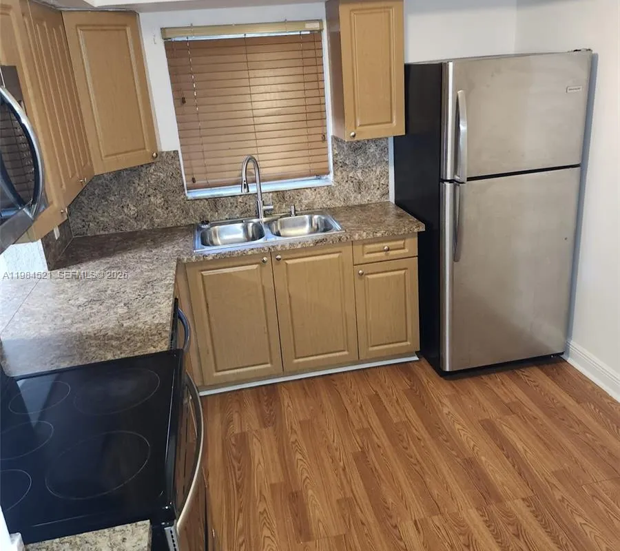 14901 SW 4th St # 14A, Pembroke Pines FL 33027