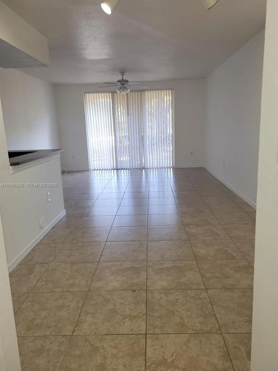 2560 Centergate Dr # 102, Miramar FL 33025