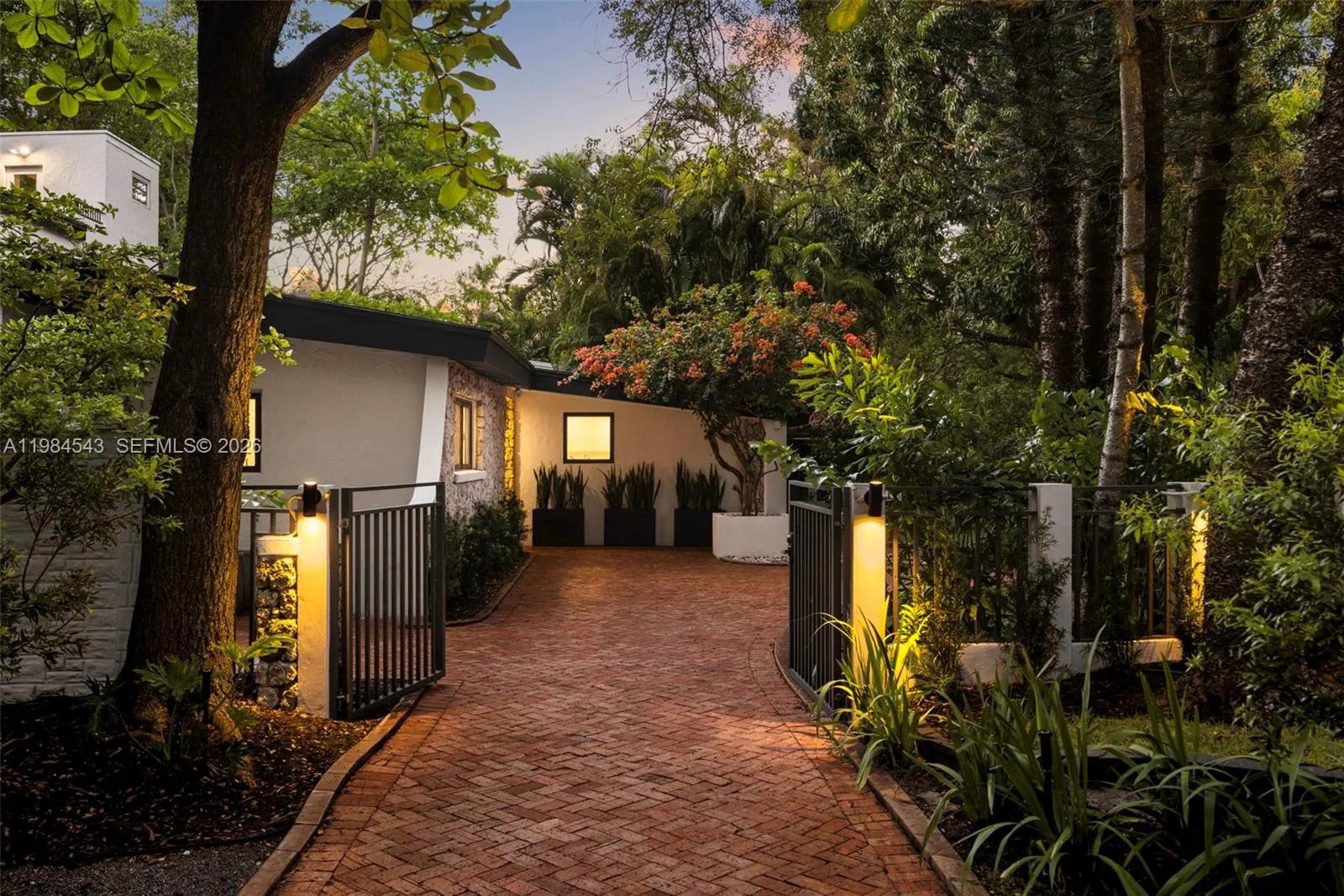 3090 Kirk St, Coconut Grove FL 33133