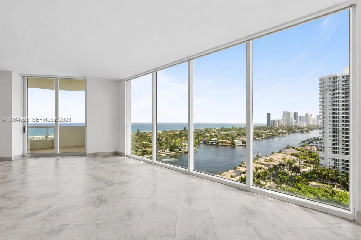 21200 Point Pl # 1901, Aventura FL 33180