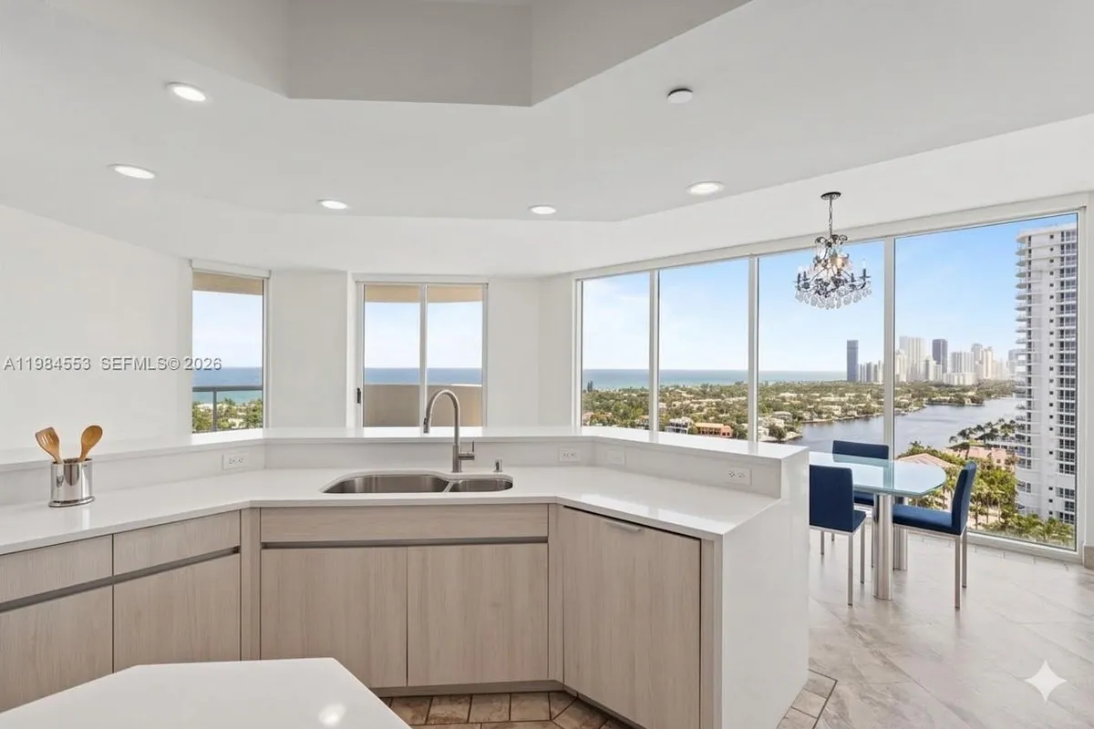 21200 Point Pl # 1901, Aventura FL 33180