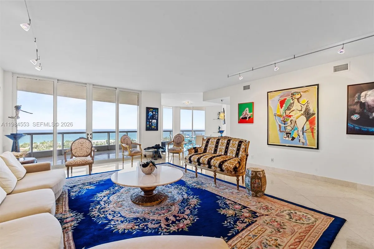 21200 Point Pl # 1901, Aventura FL 33180