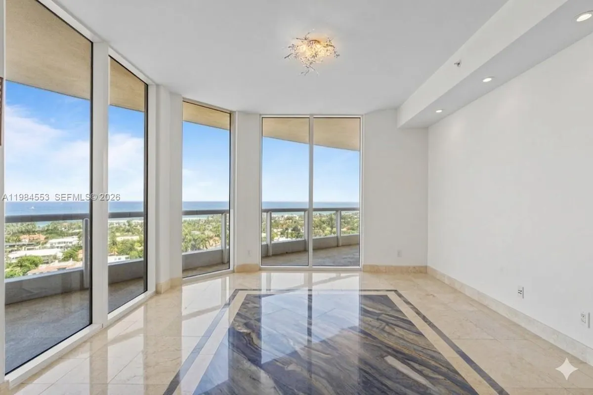 21200 Point Pl # 1901, Aventura FL 33180