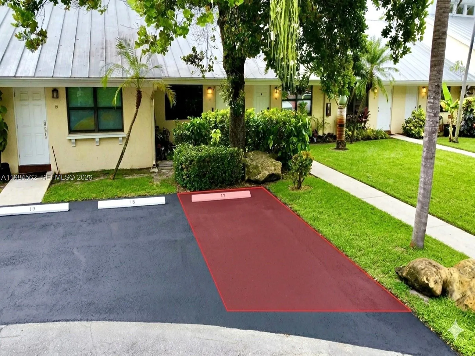 1455 Holly Heights Dr # 17, Fort Lauderdale FL 33304