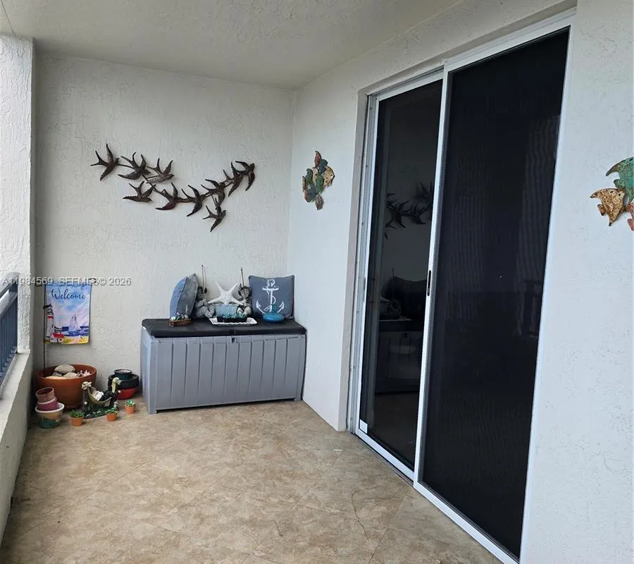 2880 NE 14th St Cswy # 311, Pompano Beach FL 33062