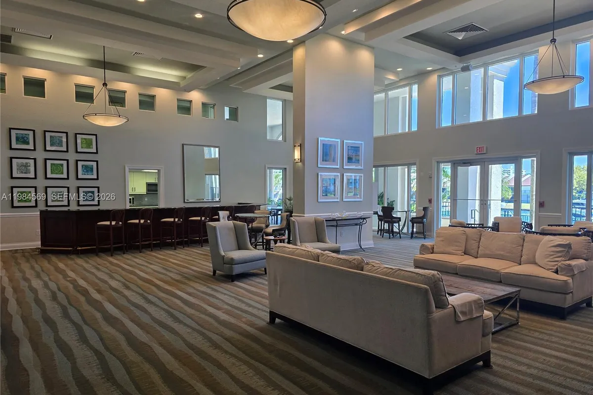 2880 NE 14th St Cswy # 311, Pompano Beach FL 33062