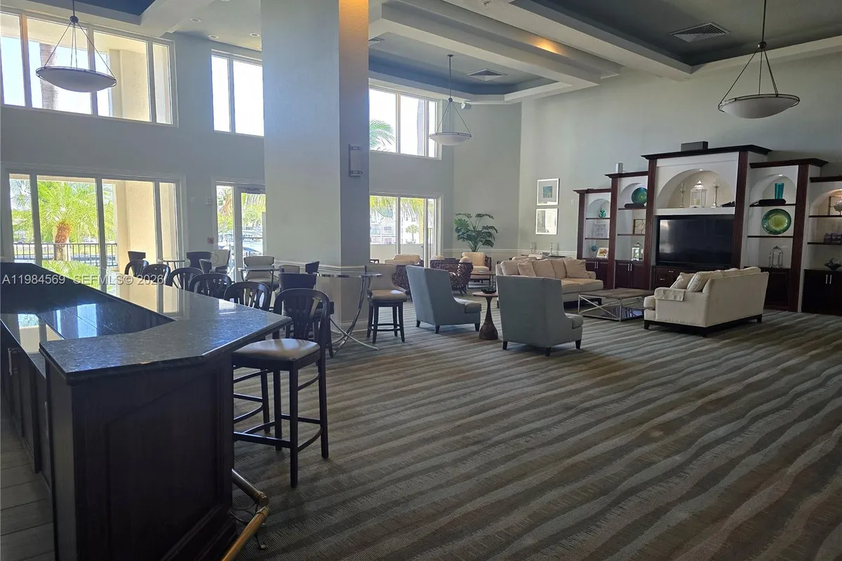 2880 NE 14th St Cswy # 311, Pompano Beach FL 33062