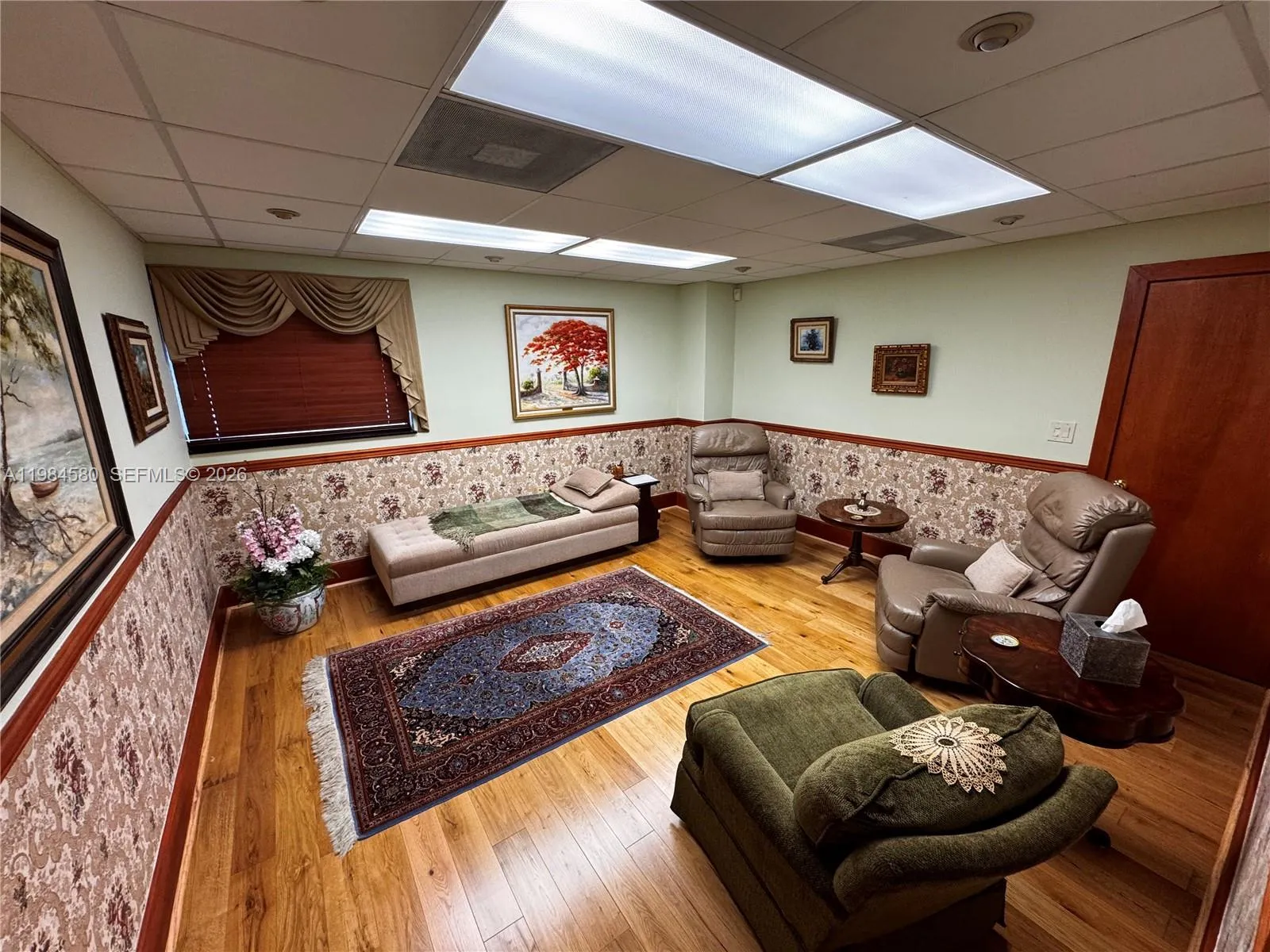 6701 Sunset Dr # 102, South Miami FL 33143