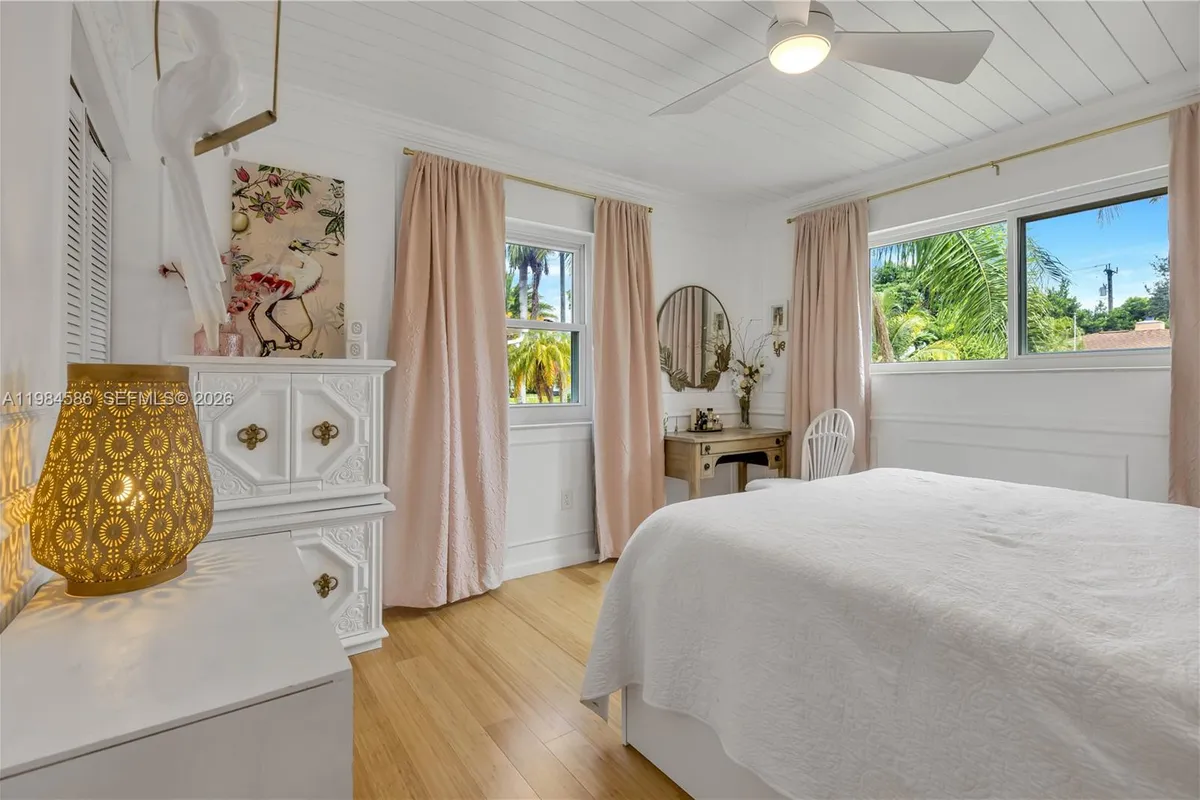 1539 Funston St, Hollywood FL 33020