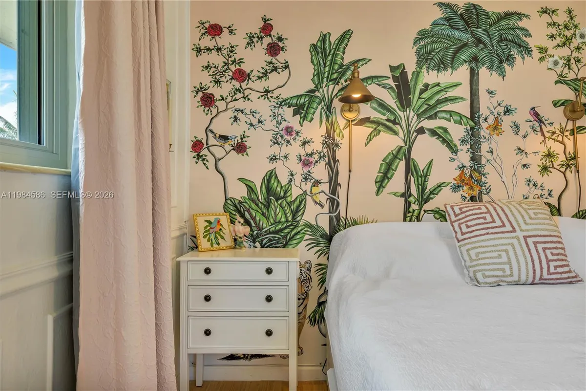 1539 Funston St, Hollywood FL 33020