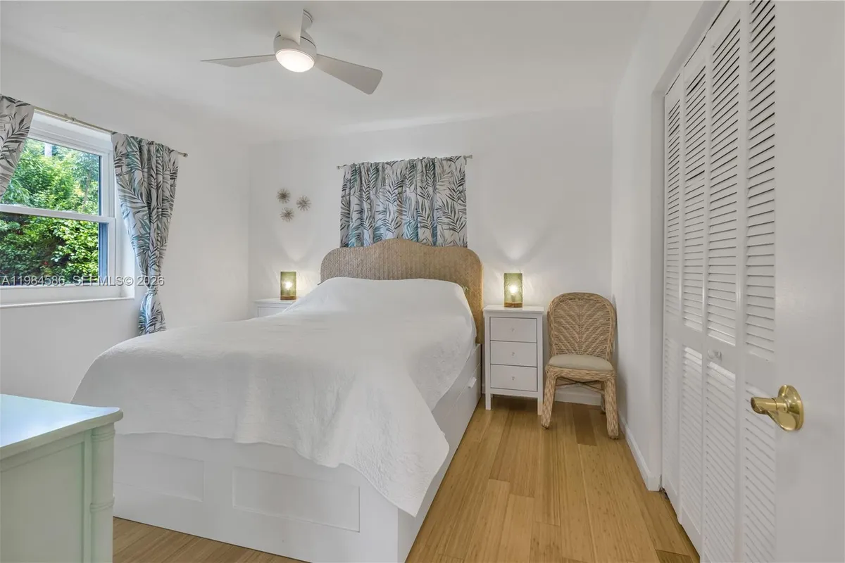 1539 Funston St, Hollywood FL 33020