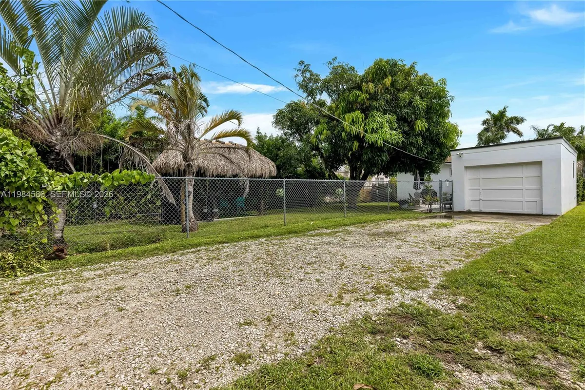 1539 Funston St, Hollywood FL 33020