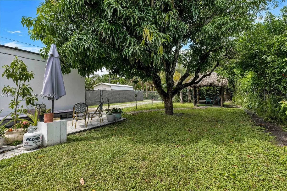 1539 Funston St, Hollywood FL 33020